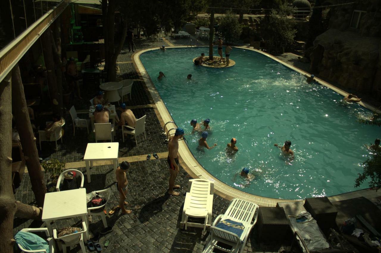 Ruslan93 Hotel บากู ภายนอก รูปภาพ