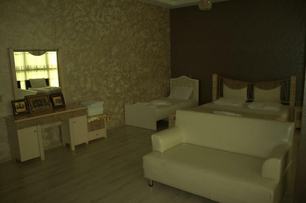 Ruslan93 Hotel บากู ภายนอก รูปภาพ