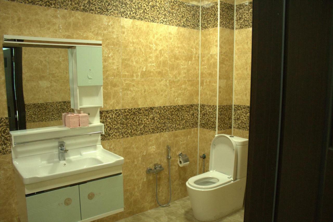 Ruslan93 Hotel บากู ภายนอก รูปภาพ