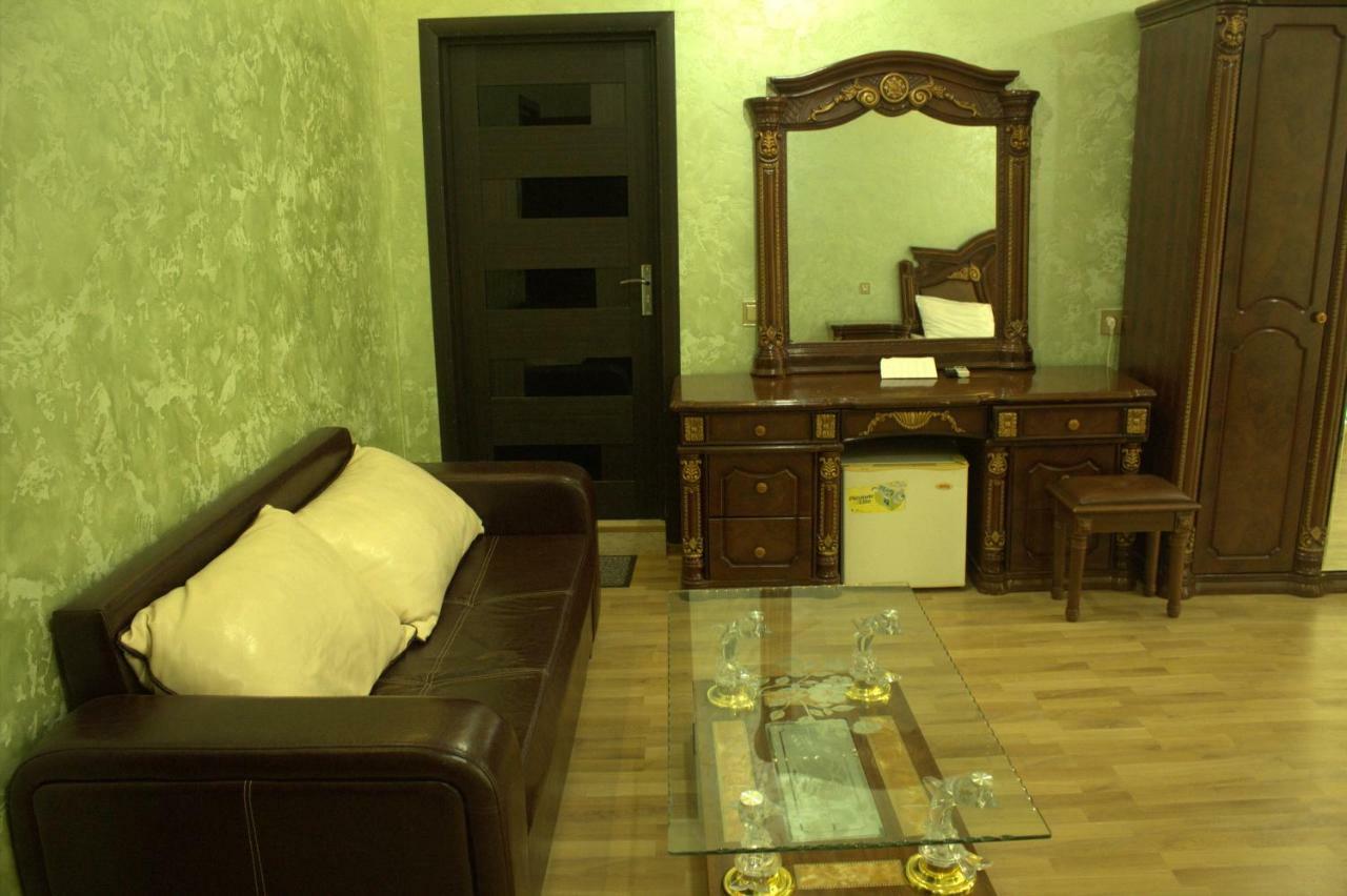 Ruslan93 Hotel บากู ภายนอก รูปภาพ