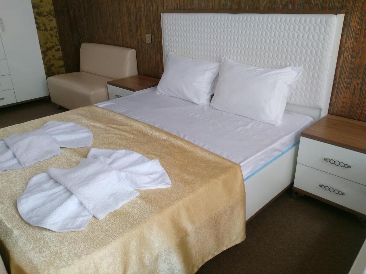 Ruslan93 Hotel บากู ภายนอก รูปภาพ